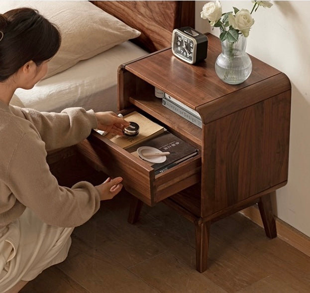 Kaido Nightstand in Walnut